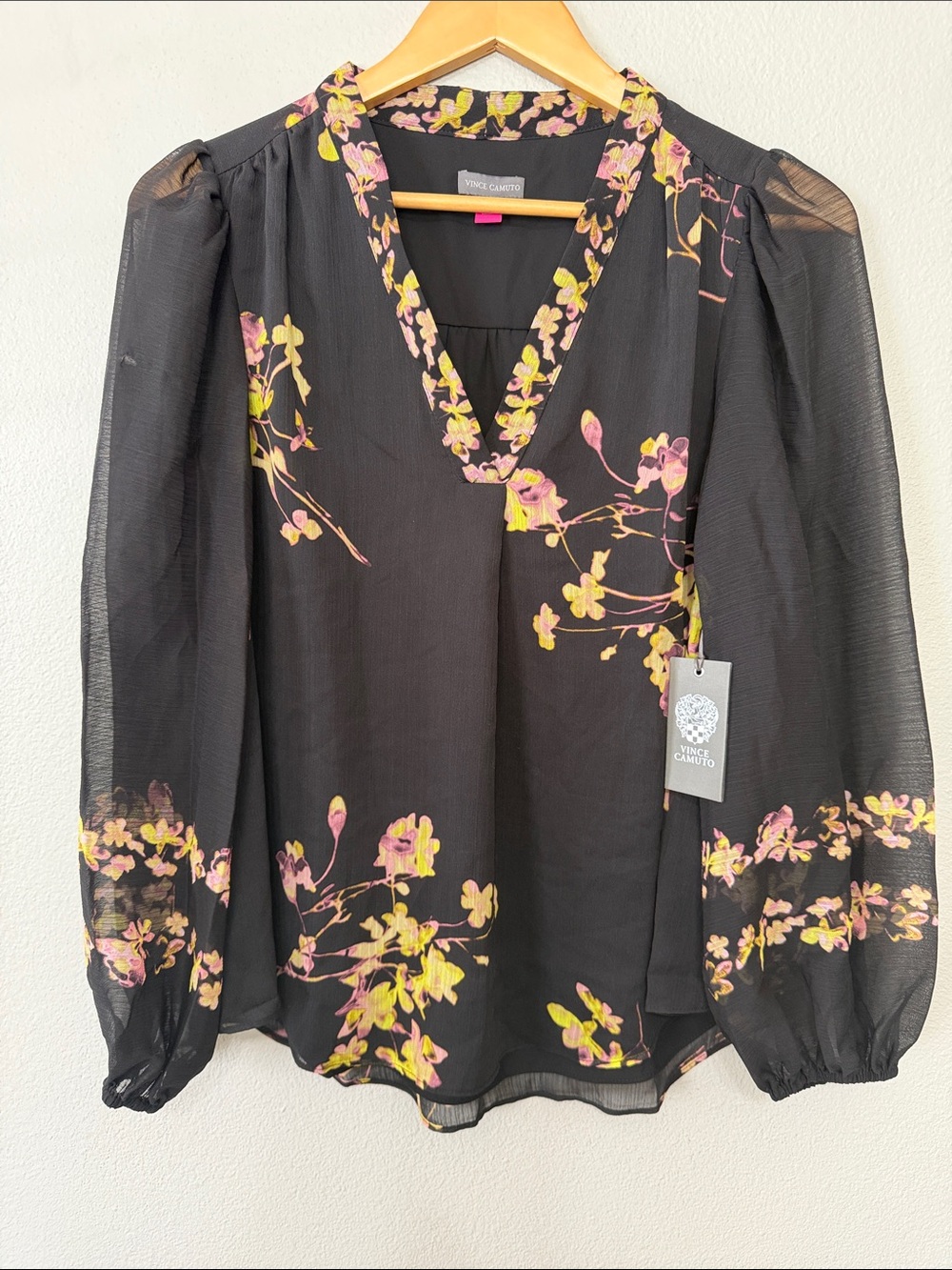 Vince Camuto Black Sheer Floral V-Neck Long‎ Sleeve Blouse Small